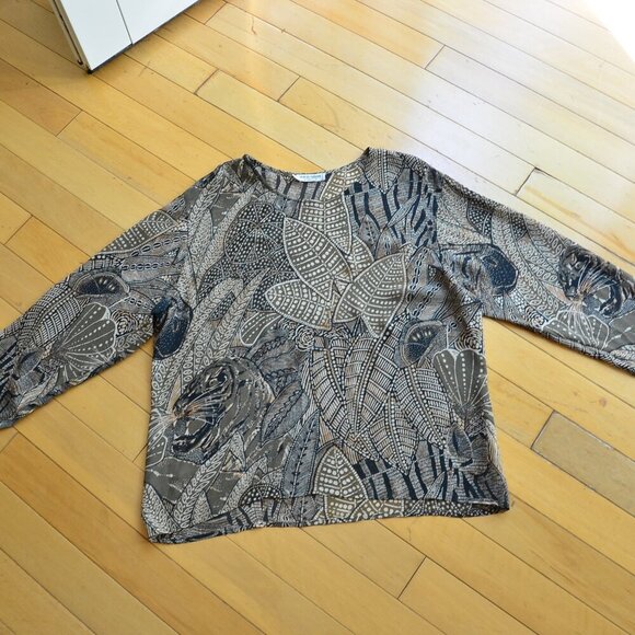 Giorgio Armani Printed Top Blouse Semi Sheer Size 42/8 Vintage - Picture 1 of 12